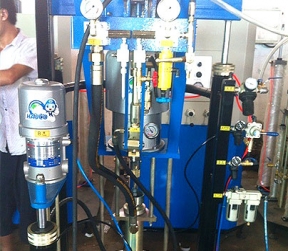 双组份打胶机桶的更换步骤您了解吗?